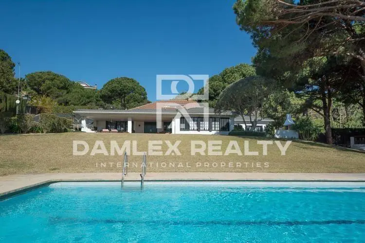 Villa with pool in Sant Andreu de Llavaneres. Coast of barcelona