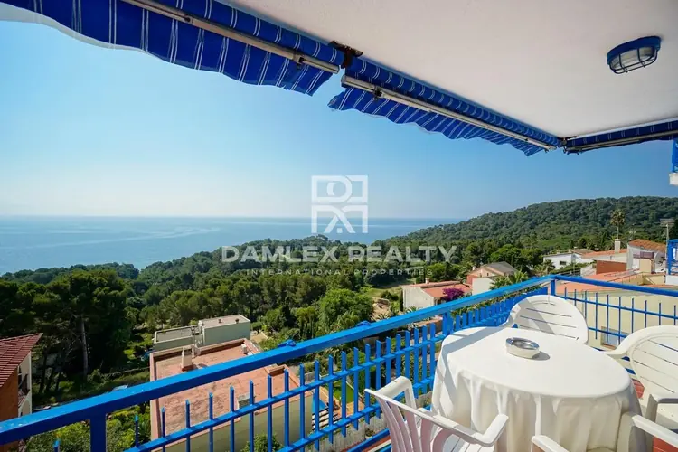 Maison / Villa de 6 pièces, terrain de 508 m², à vendre à Blanes, Costa Brava