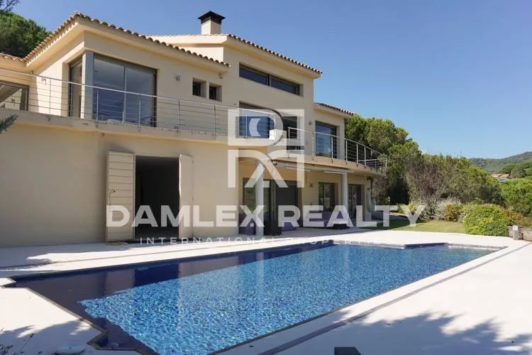 Villa in Sant Andreu de Lavaneres   
