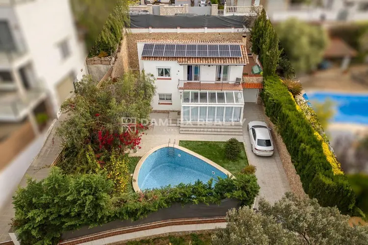 Superbe maison accueillante et dans une zone très tranquille de la Cala Canyelles