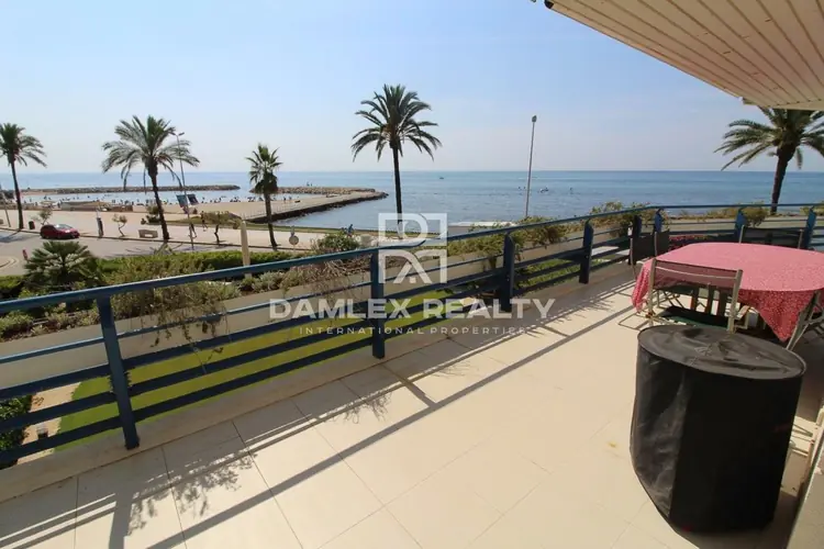 Appartement avec vue sur la mer
