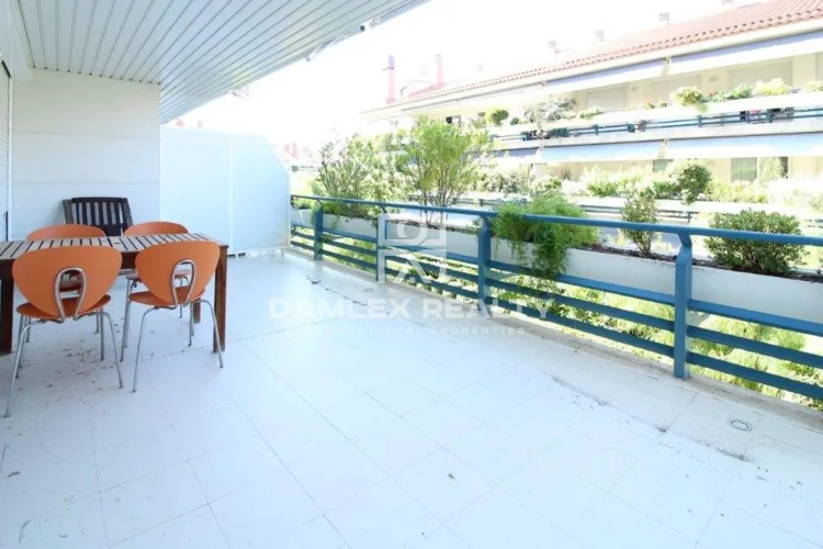 Apartment in a residential complex on the seafront