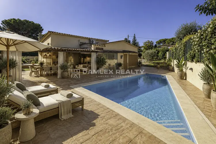 Single-Storey House with Private Pool in Santa Cristina d'Aro's El Mas Trempat