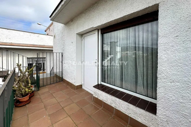 A cozy apartment 2 minutes’ walk from the beach