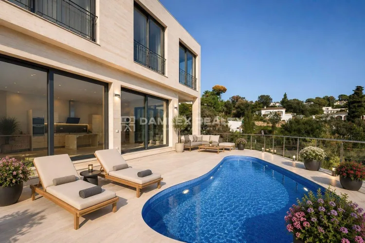 Modern luxury villa with panoramic sea views in Santa Maria de Llorell, Tossa de Mar