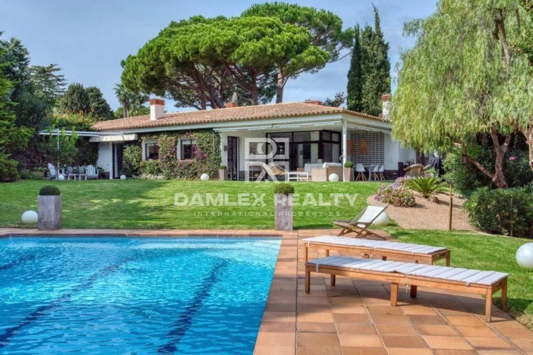 COZY HOUSE 20 M FROM THE BEACH OF LA CONCA