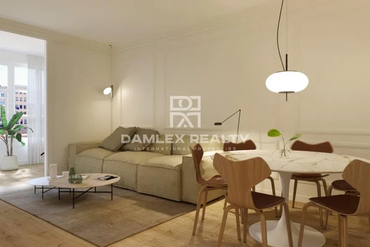 Gerennoveerd appartement op slechts 10 minuten lopen van de Paseo de Gracia.