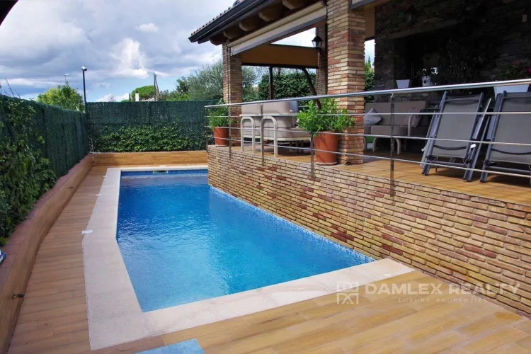 Impressive and fully-equipped house in the centre of Santa Cristina d