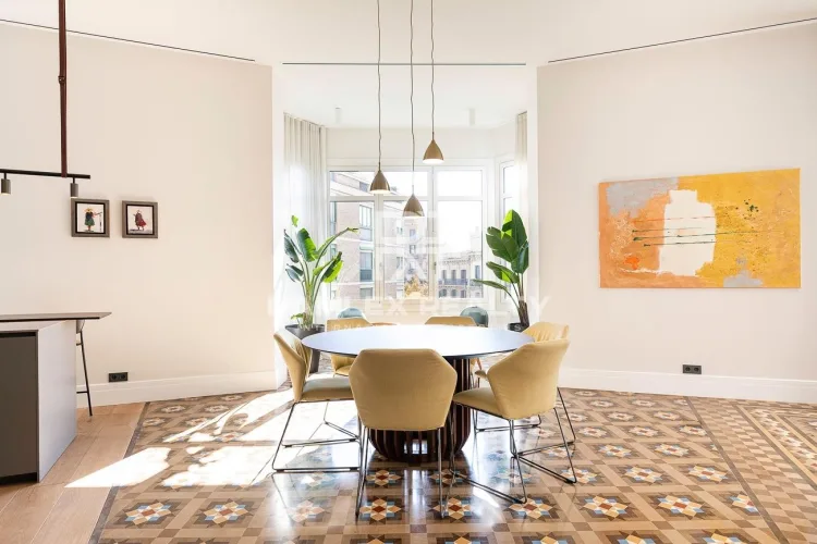 Modern apartment renovated 500 meters from Plaza Catalunya