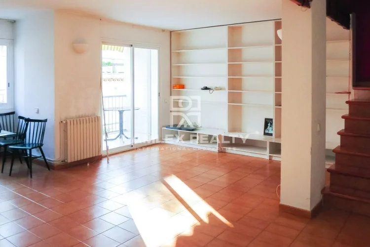 Apartment on the top floor 100 meters from the beach