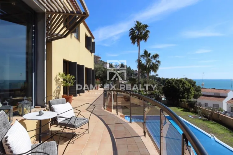 House with sea views. Sitges