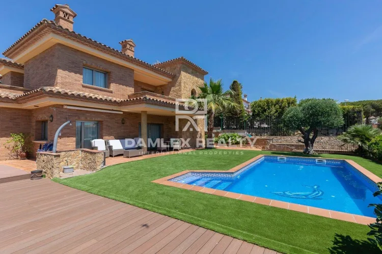 Fantastic house near the center of Playa de Aro