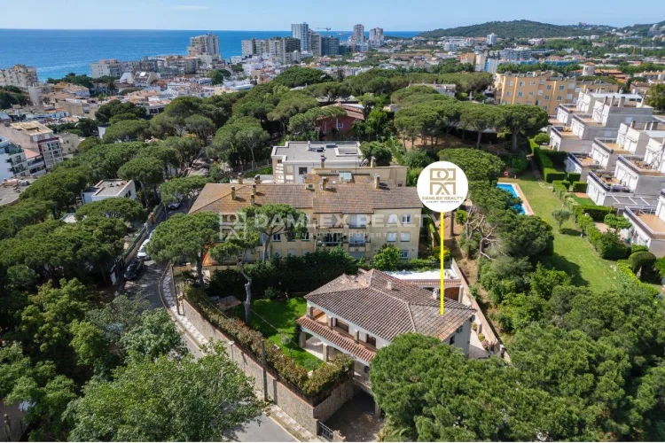 Villa by the city Centre of Platja dáro