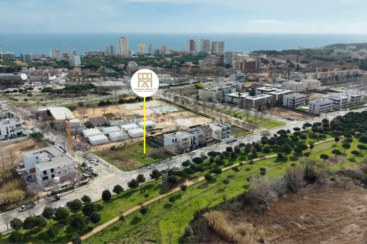 Plot in the park area of Platja de Aro with building permit
