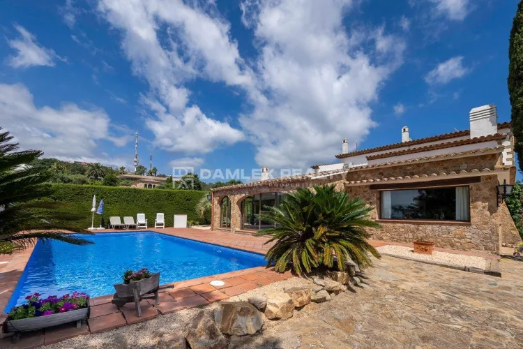 Exclusive sea-view villa in Mas Nou, Platja d’Aro: luxury, privacy and nature in perfect harmony