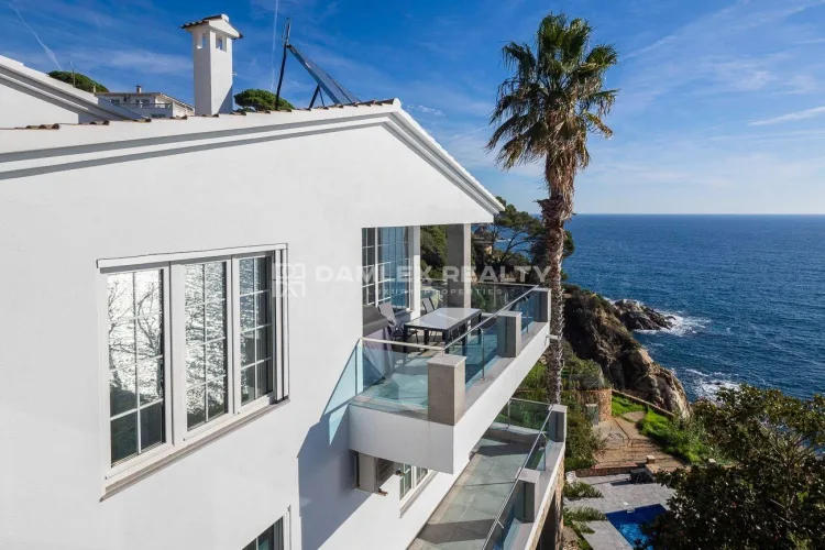 Spectacular Seafront Villa in Cala Tortuga, Montgoda ,Lloret de Mar