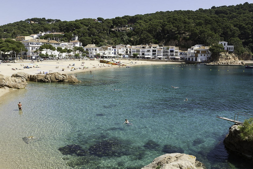 Luxury properties for sale in Tamariu, Costa Brava